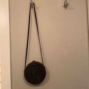 Black basket crossbody purse